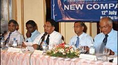 Panelists are answering the queries from participants at the seminar. Presentation & Discussion on The New Companies ACT at Hotel Taj Samudra